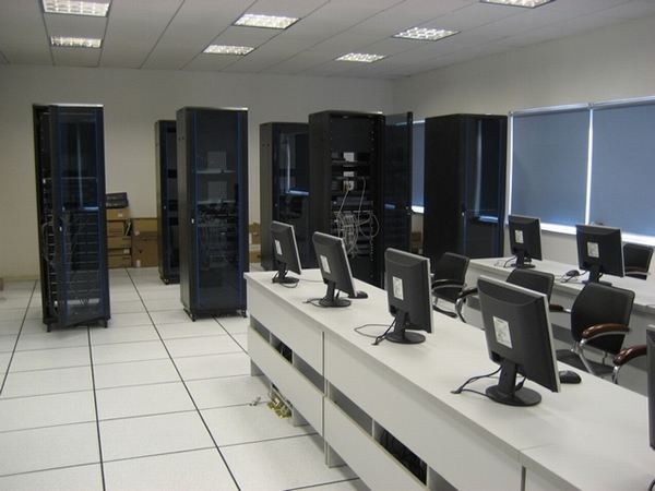 口碑鑄就價值，服務創造輝煌——蘇州鉆之冠智能科技的弱電工程與計算機網絡系統專業報價與服務解析